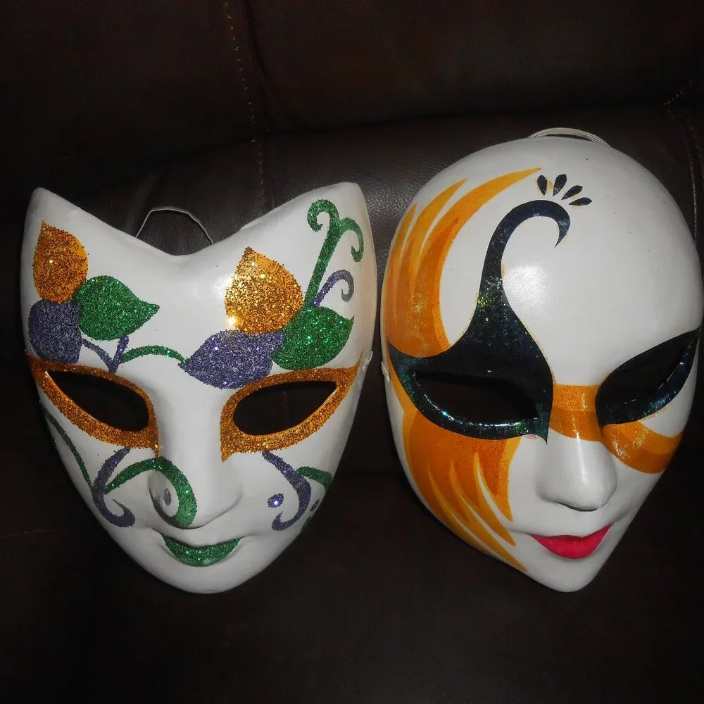 LOT 2 NEW PAPER MACHE GLITTER HALLOWEEN MARDI GRA MASKS FULL FACE ADULT